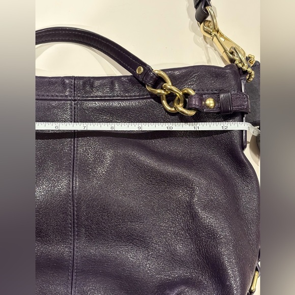 Coach Legacy Leather Zoe Shoulder Bag in Eggplant Purple โ Style 14342 - Picture 4 of 13